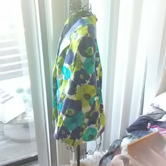 Gorgeous J. Rivers Blazer - Picture 3 of 7